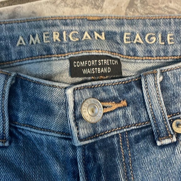 AE Mom jeans - Picture 3 of 5